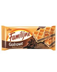 Jutrzenka-Familijne-Gofrowe-wafle-z-musem-czekoladowym-130g-islodycze.pl